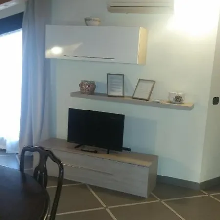 Via Giorgio Canale كيافاري